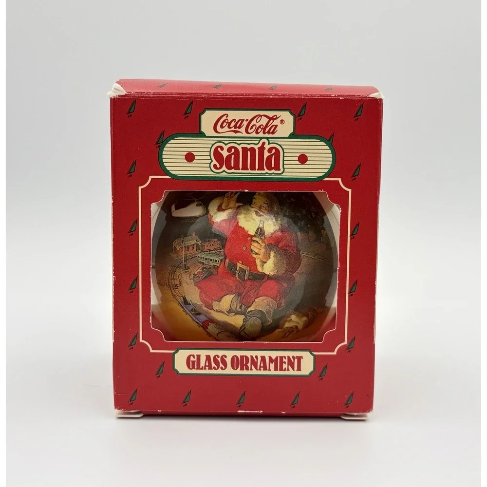 Hallmark Coca-Cola Santa Glass Ornament 1986 Vintage Christmas Tree QXO279-6
